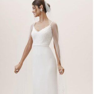 Tadashi Shoji Ivory Brett Feminine Wedding Dress